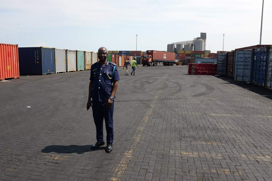 Один из терминалов торгового порта Аккры, Гана