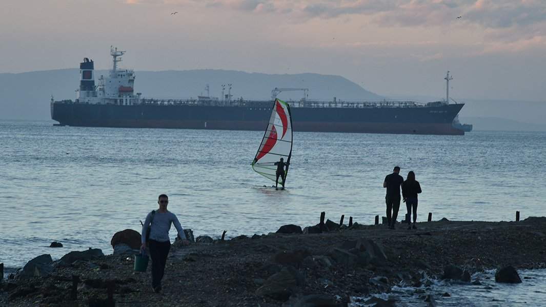 Танкер во Владивостоке