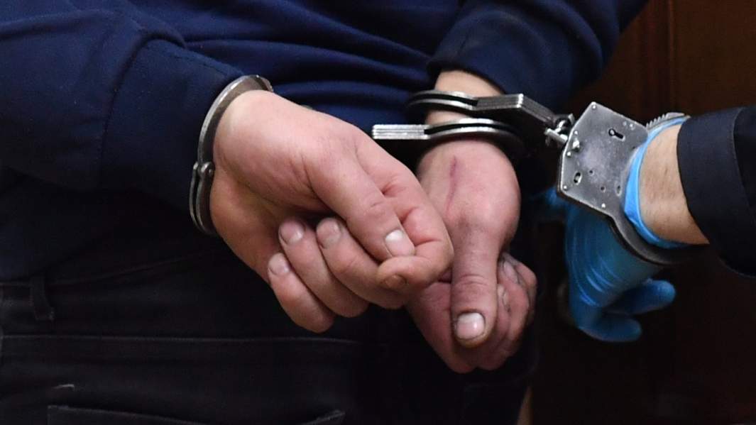 наручники решетка 