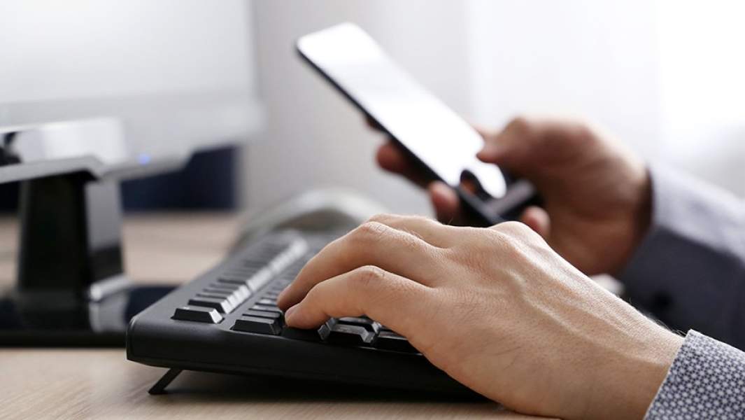 компьютер  телефон 