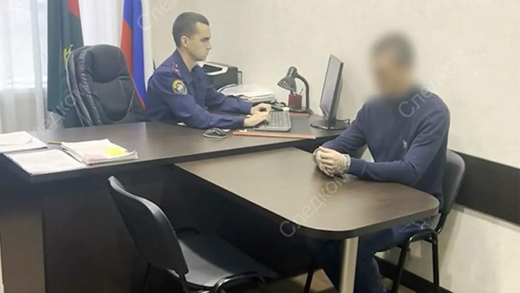 Предполагаемый отравитель на допросе в СК РФ