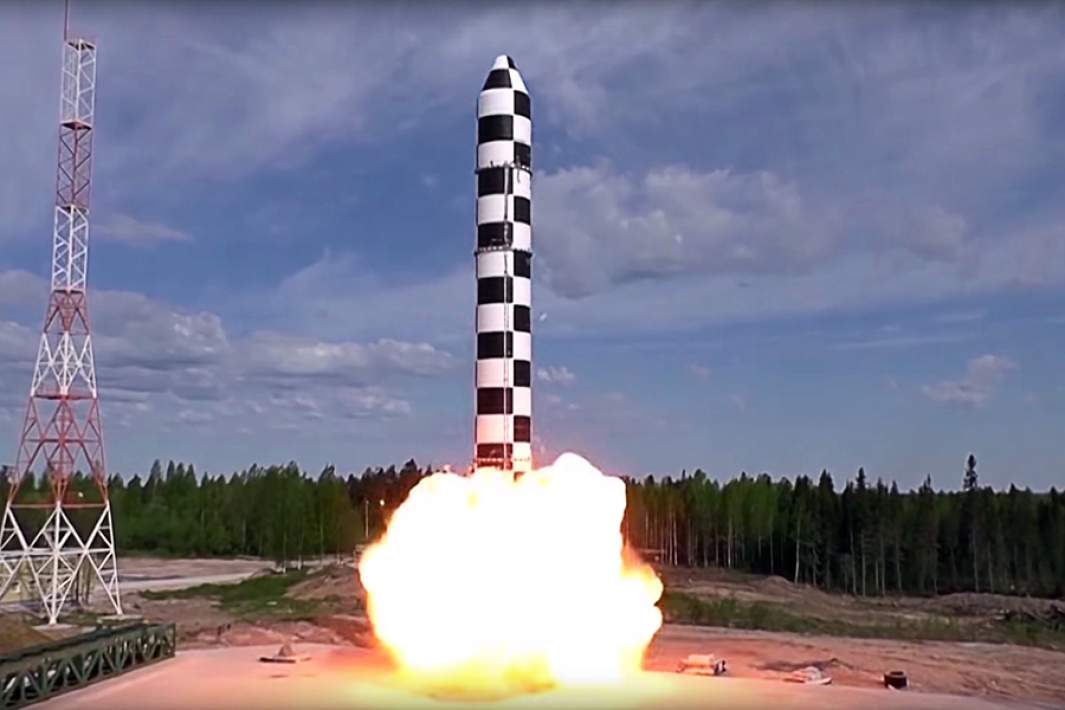 Бросковые испытания тяжелой жидкостной межконтинентальной баллистической ракеты Сармат