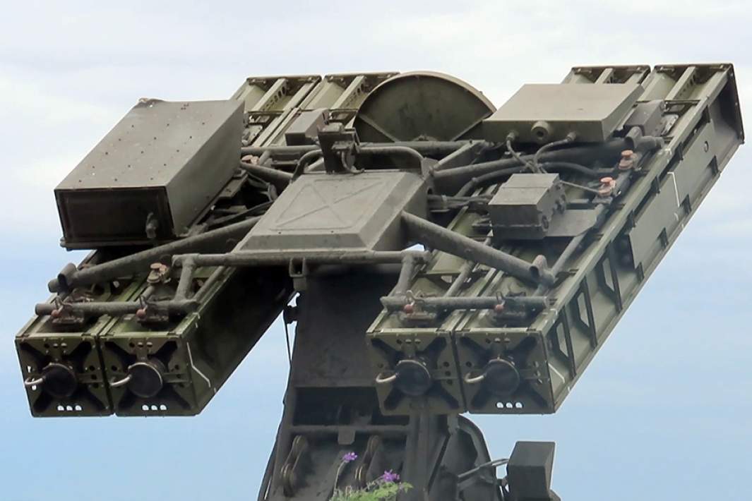 Пусковая установка зенитно-ракетного комплекса «Стрела-10»