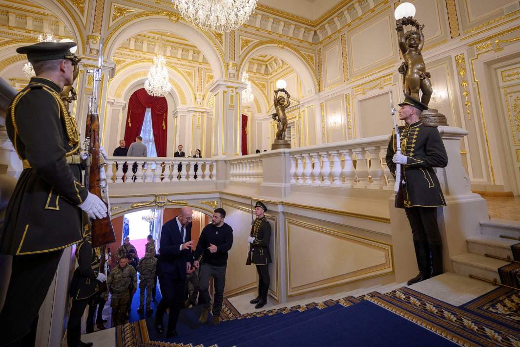 Президент Украины Владмир Зеленский и президент Европейского союза Шарль Мишель 