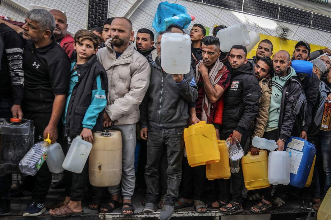 Очередь за водой в Газе