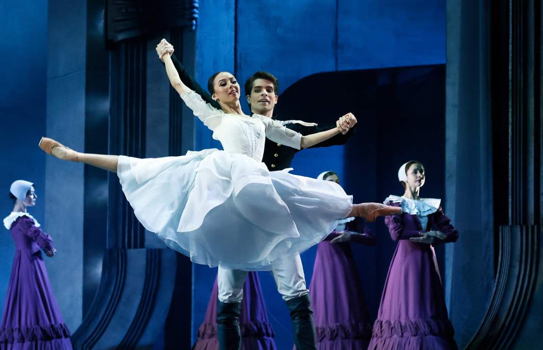 сцена из спектакля «Пиковая дама»