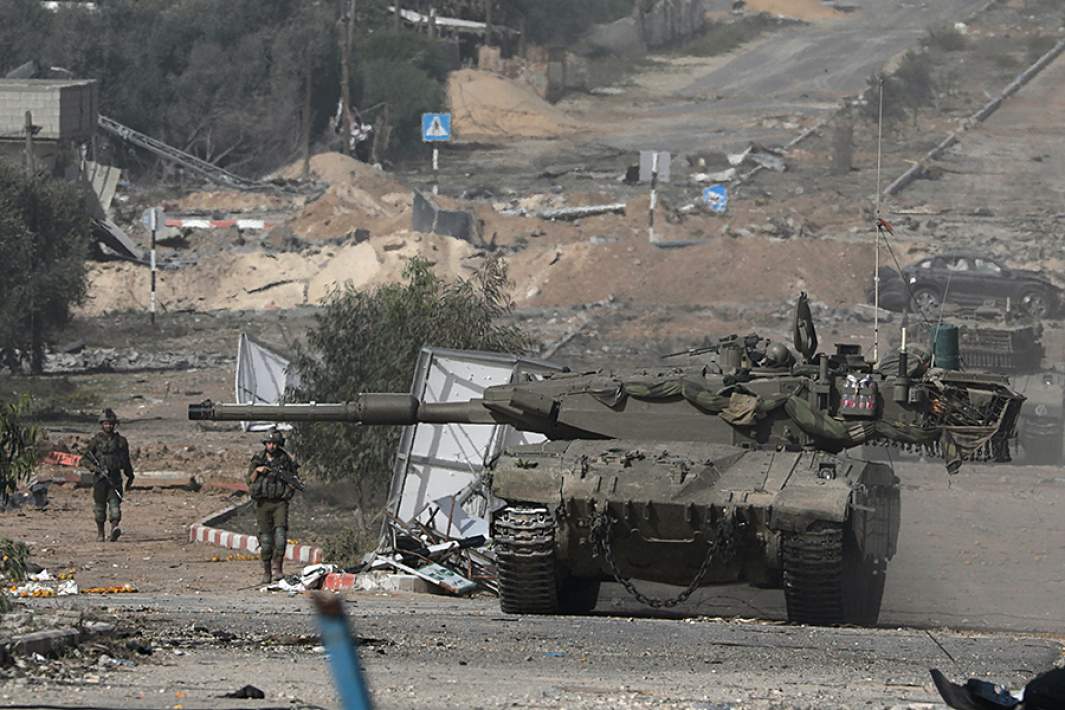 Израильские военные в центральной части сектора Газа