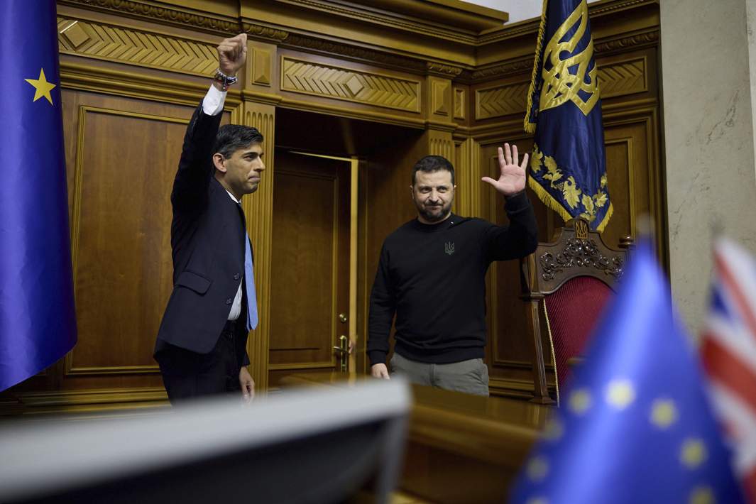 Премьер-министр Великобритании Риши Сунак и президент Украины Владимир Зеленский