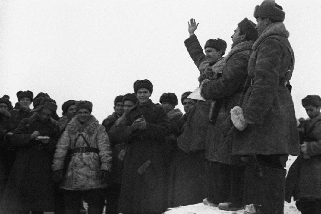Встреча войск Ленинградского и Волховского фронтов после прорыва