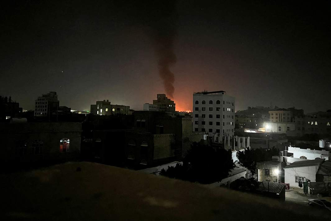 Последствия авиаудара в Сане, Йемен, 25 февраля 2024 года