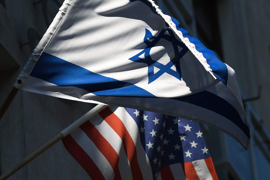 Флаги Израиля и США