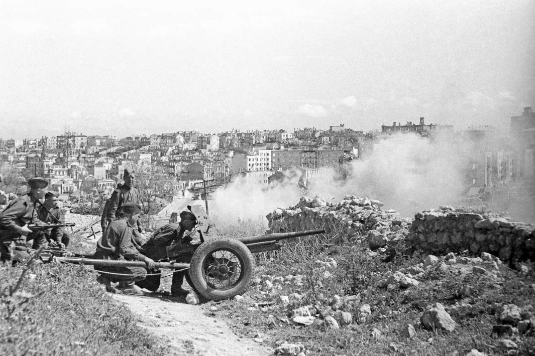 Крымская наступательная операция. Освобождение Севастополя от немецко-фашистских захватчиков, май 1944 года