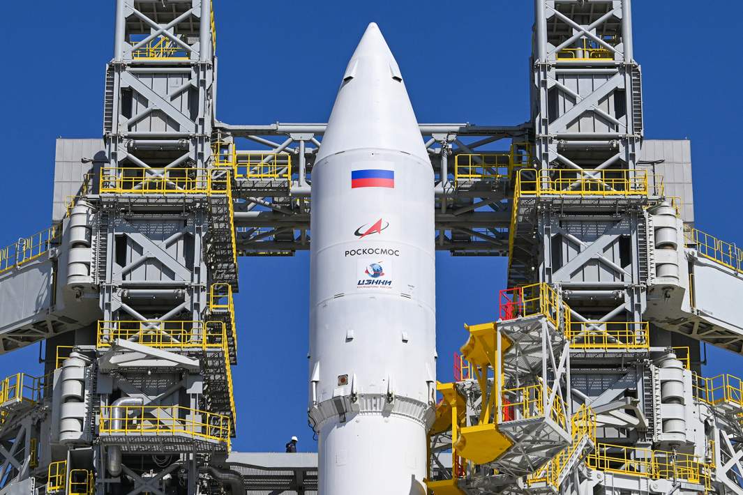 Ракета «Ангара-А5», установленная на новый стартовый комплекс космодрома Восточный