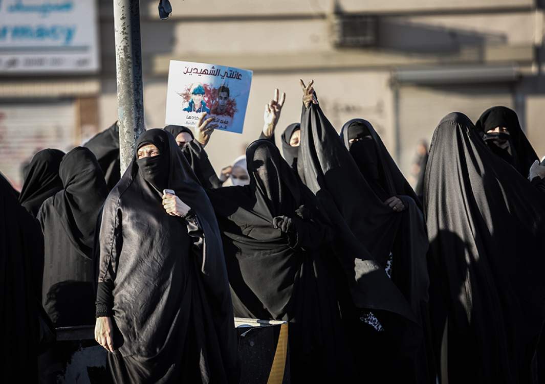 Столкновения протестующих и полиции в Бахрейне