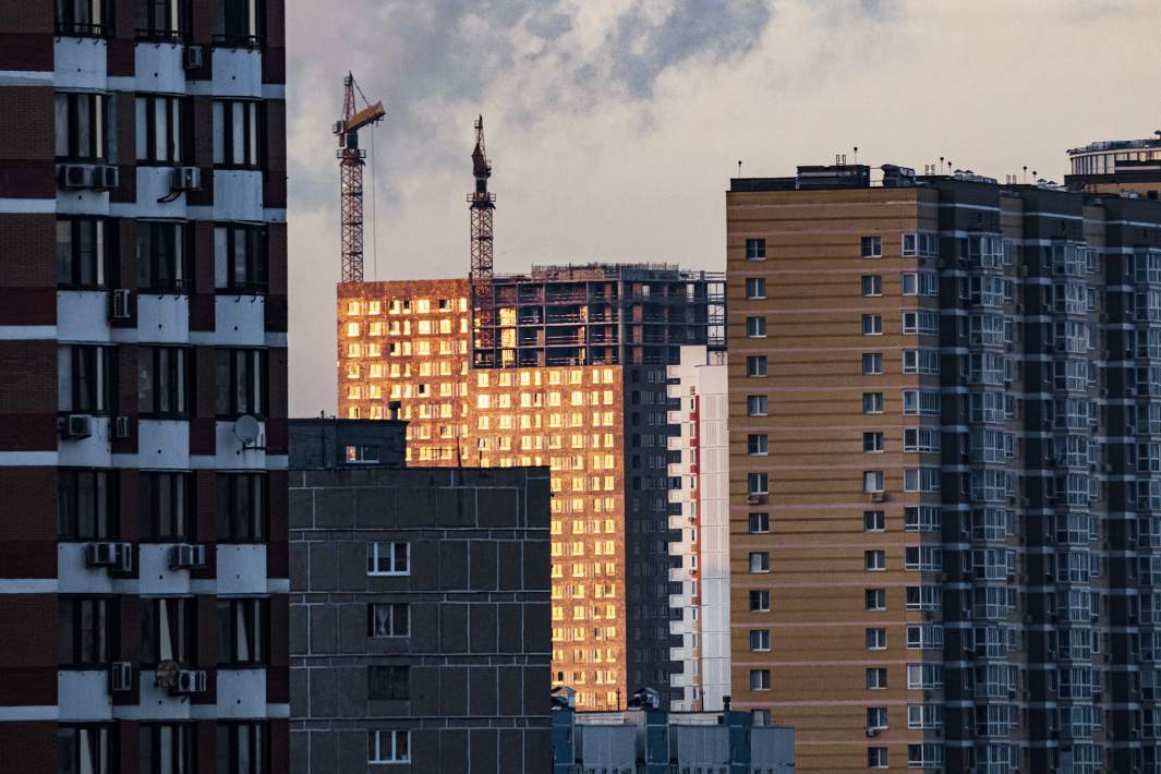 Тонкие застройки: к чему приведет ограничение на метраж квартир в Москве