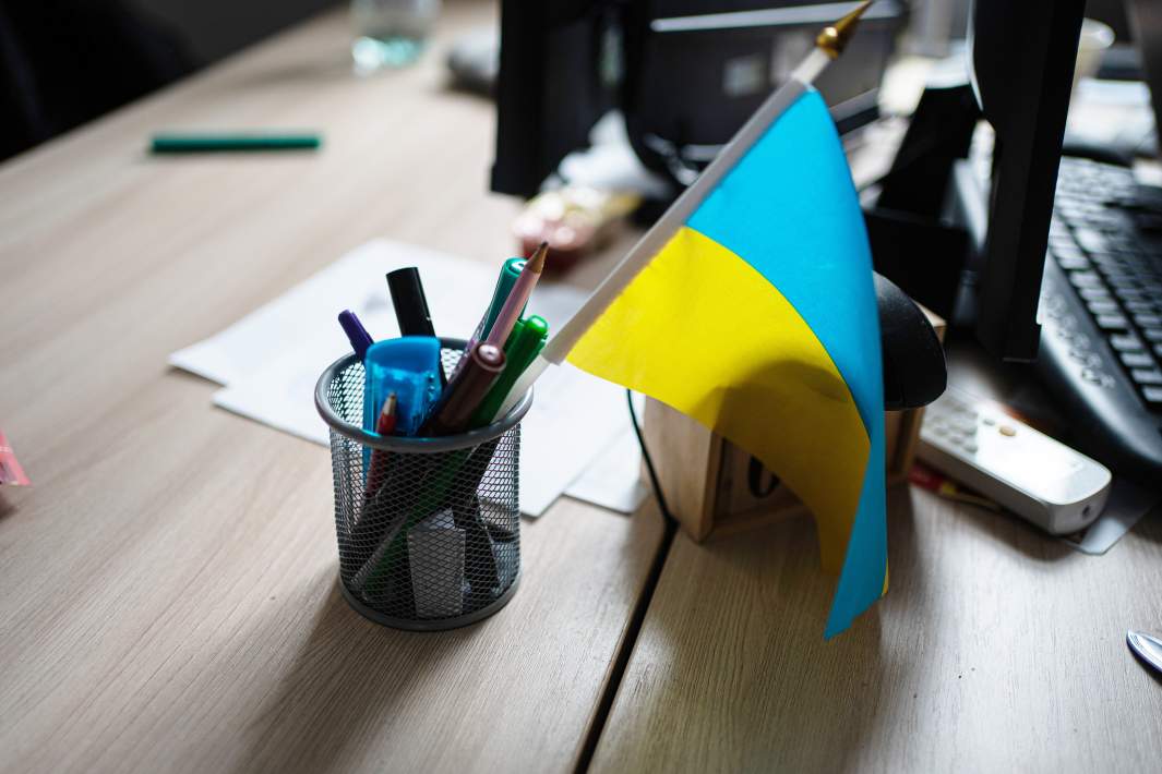 украинский флаг на рабочем столе