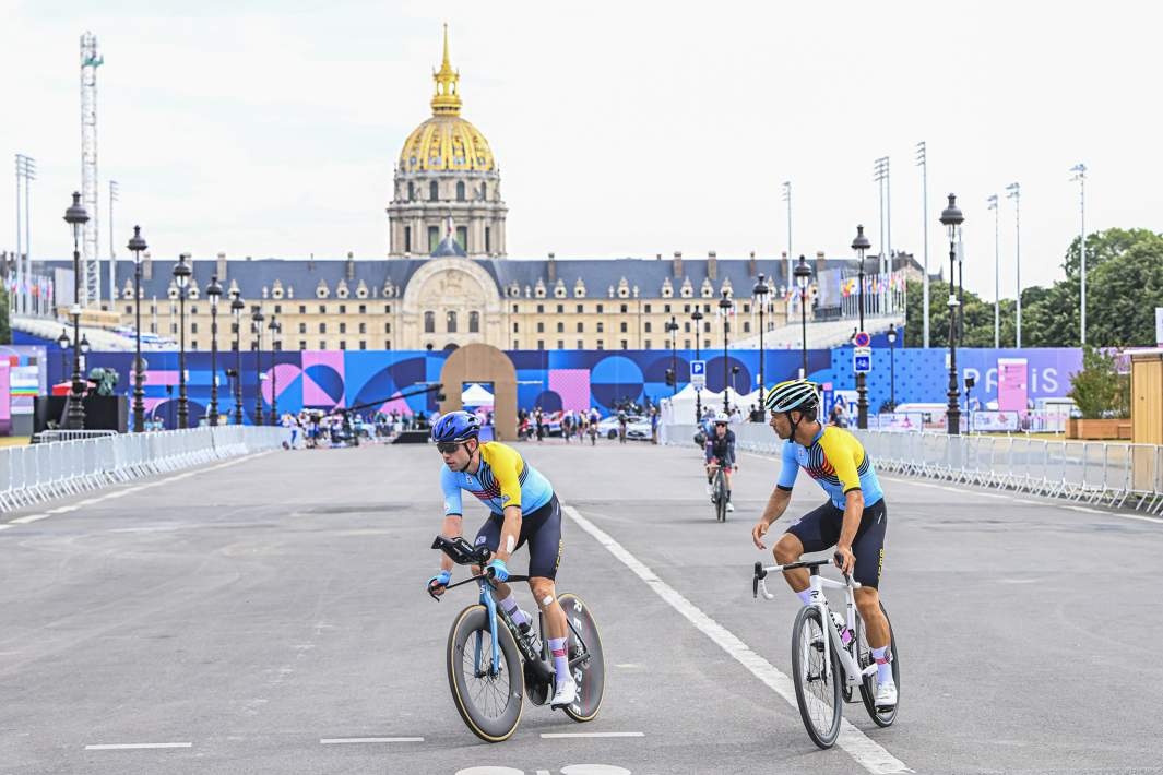 открытие Олимпийских игр в Париже 2024 велоспорт