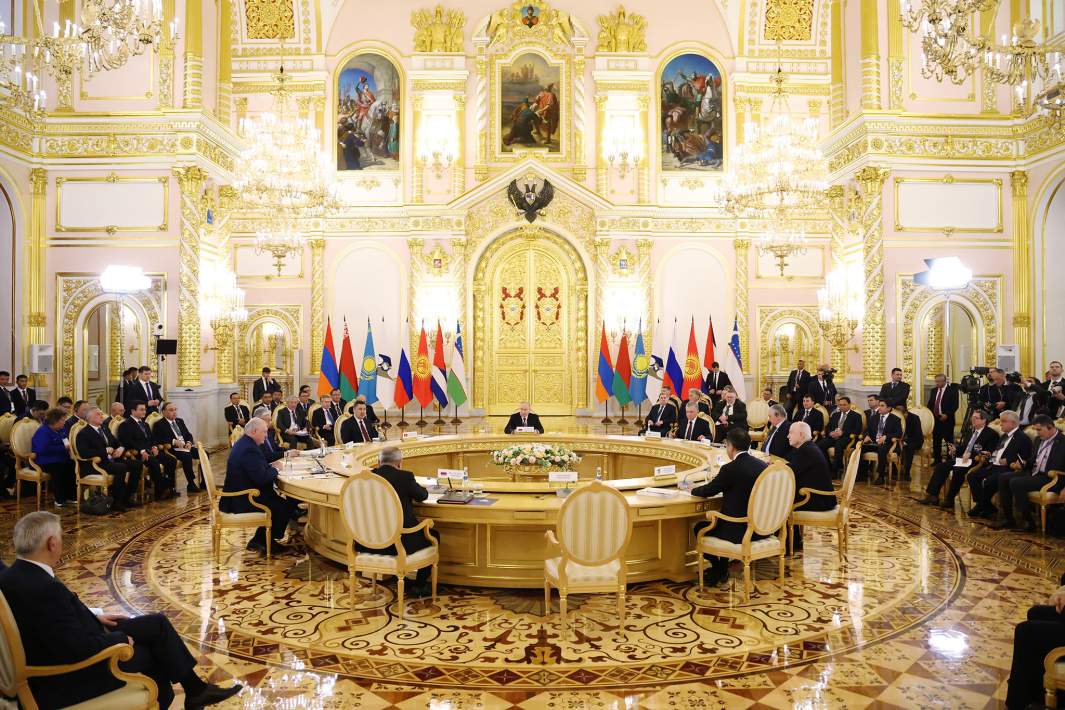 Президент РФ Владимир Путин на юбилейном заседании Высшего Евразийского экономического совета (ВЕЭС) на саммите стран-участниц Евразийского экономического союза (ЕАЭС) в Москве. 8 мая 2024 года