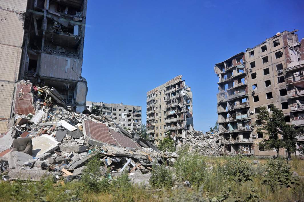 разрушенная авдеевка разрушенные дома пустые