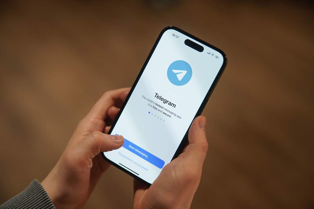 Приложение Telegram на смартфоне