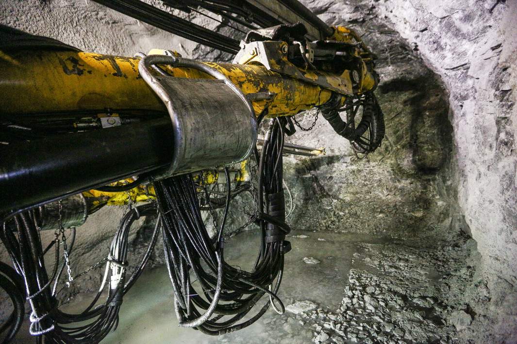 Геологические работы по поиску руды