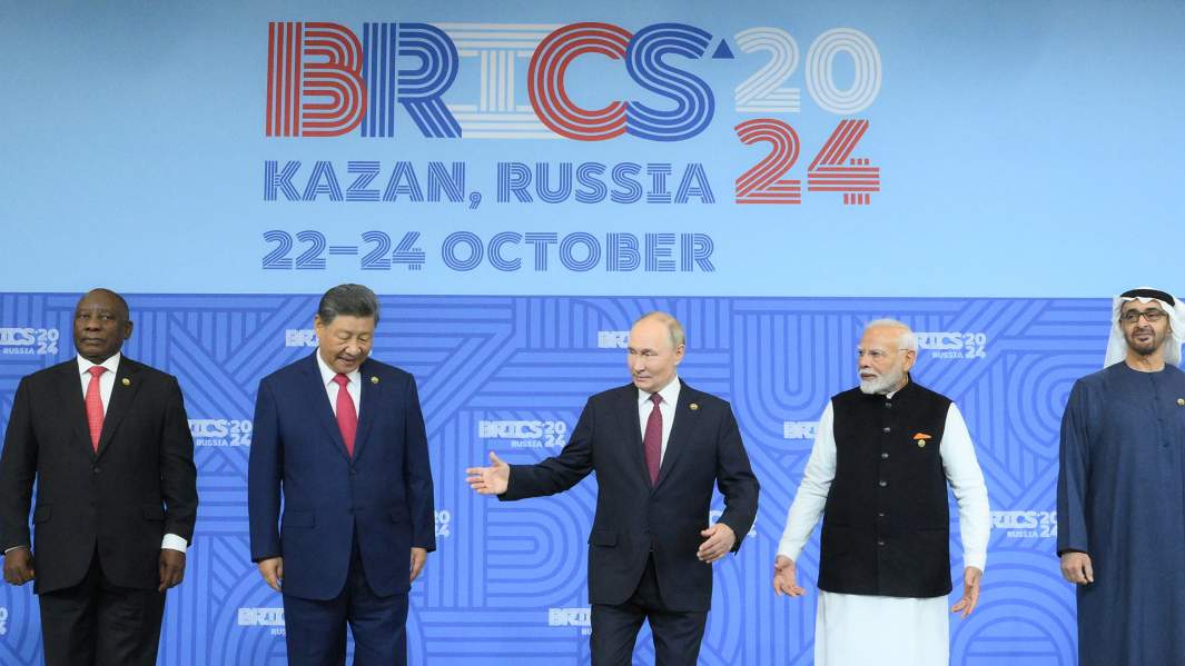 XVI саммит БРИКС. Совместное фотографирование глав делегаций стран БРИКС