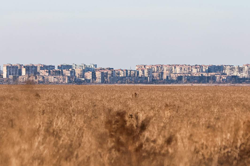 Вид на Угледар