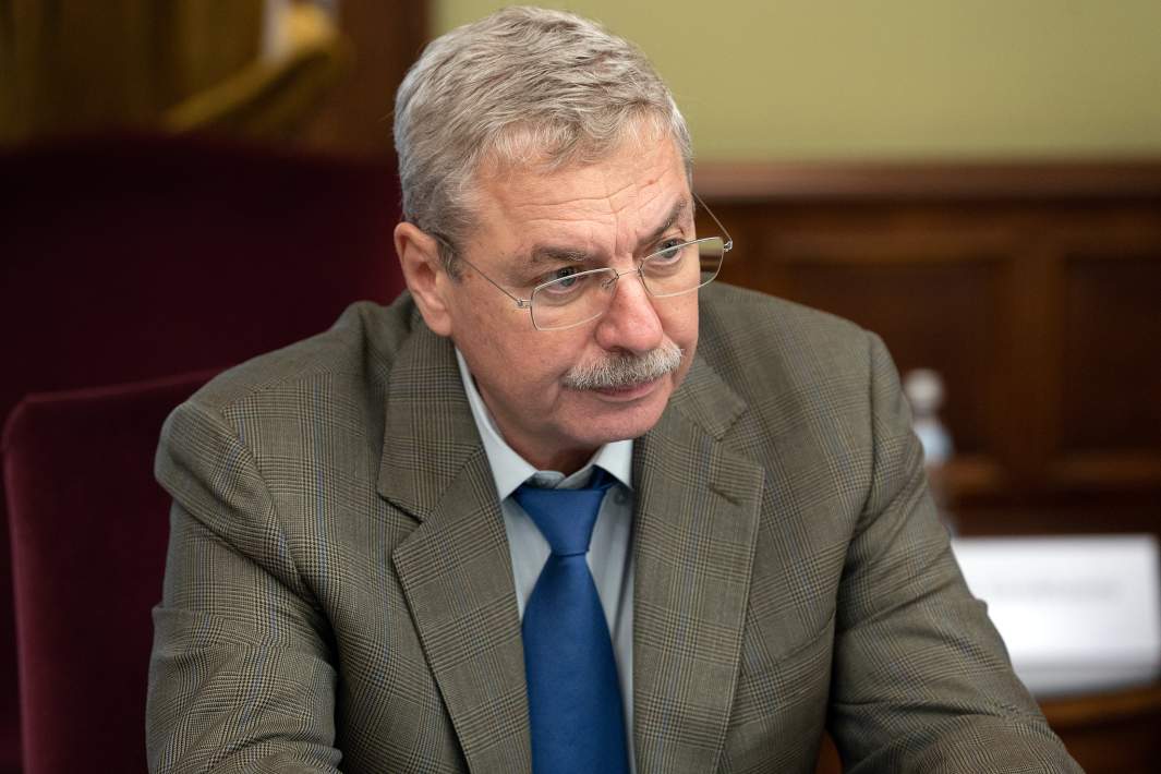 Анатолий Яновский