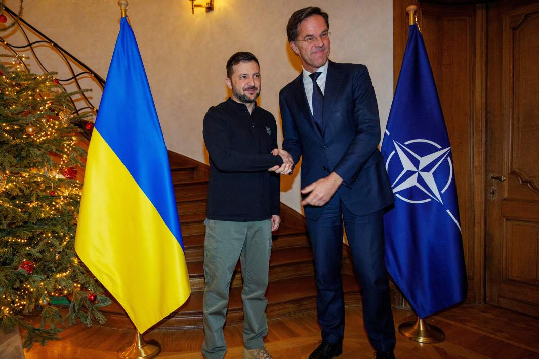 НАТО