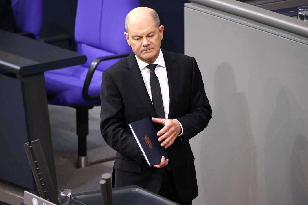 Канцлер Германии Олаф Шольц на заседании бундестага, посвященном терактам в Магдебурге и Ашаффенбурге