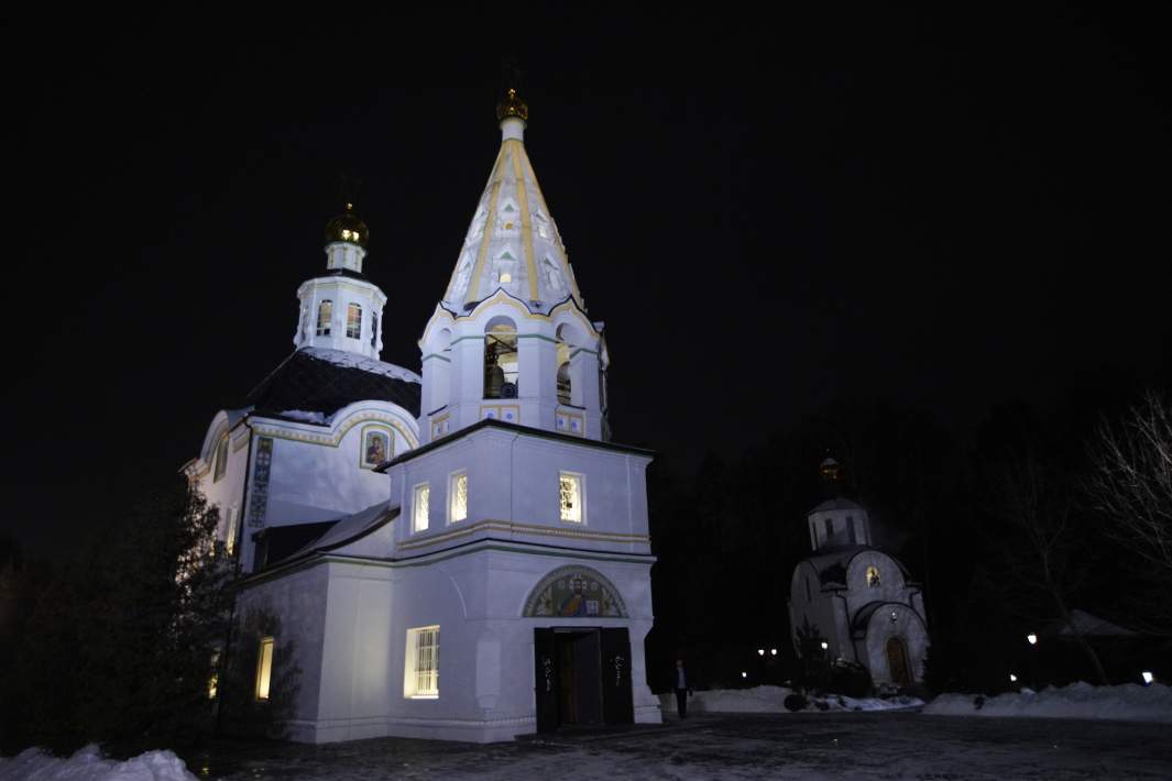 Здание Храма Успения Пресвятой Богородицы