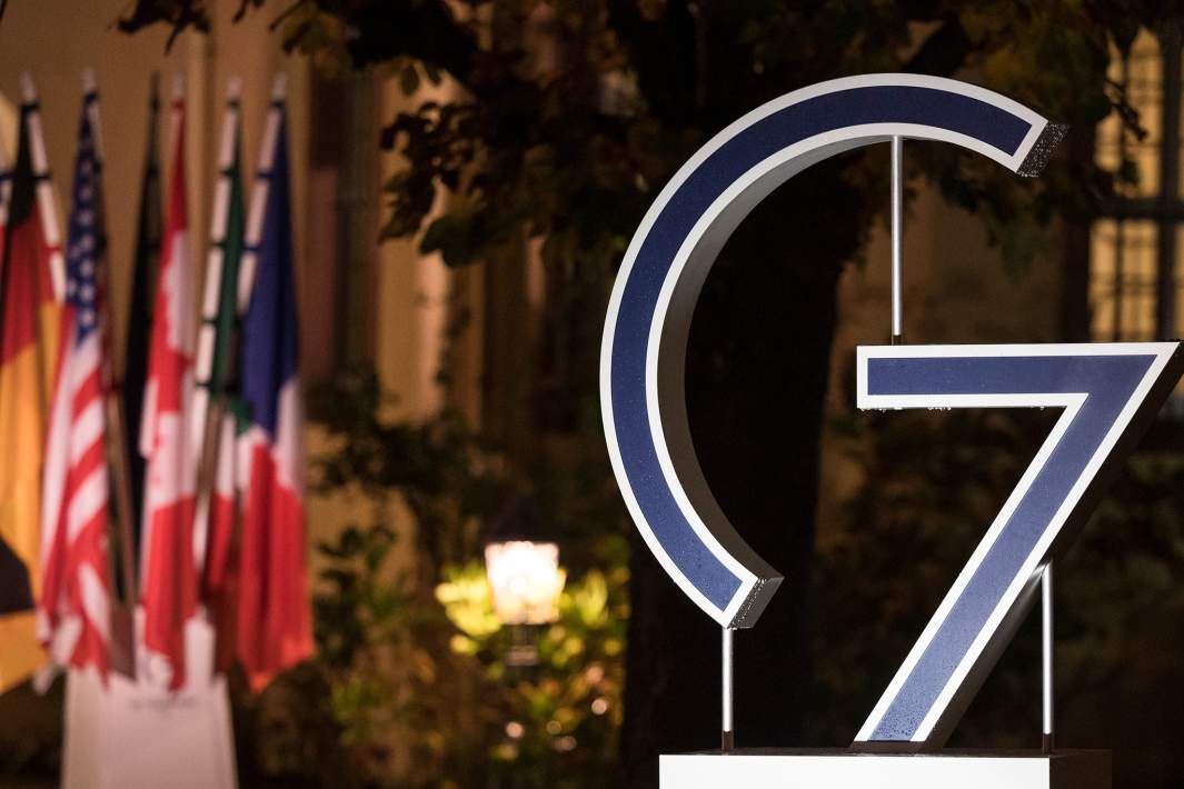 G7