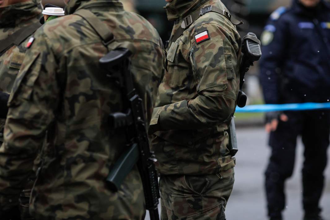 армия