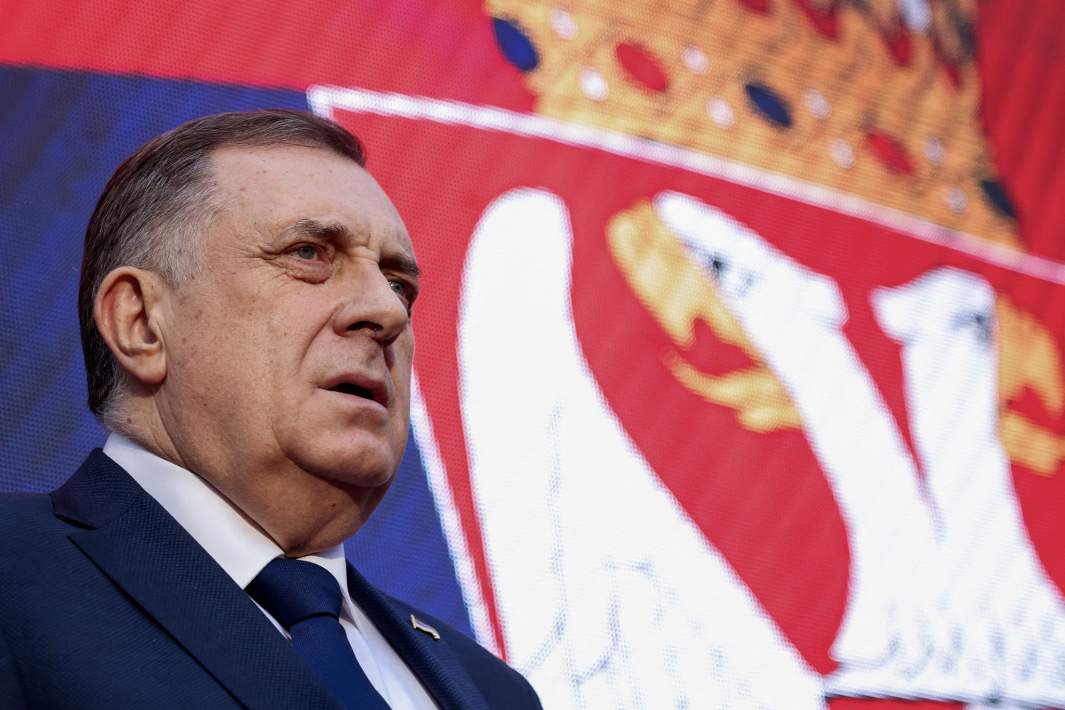 Милорад Додик