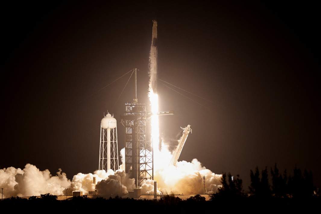  Falcon 9 