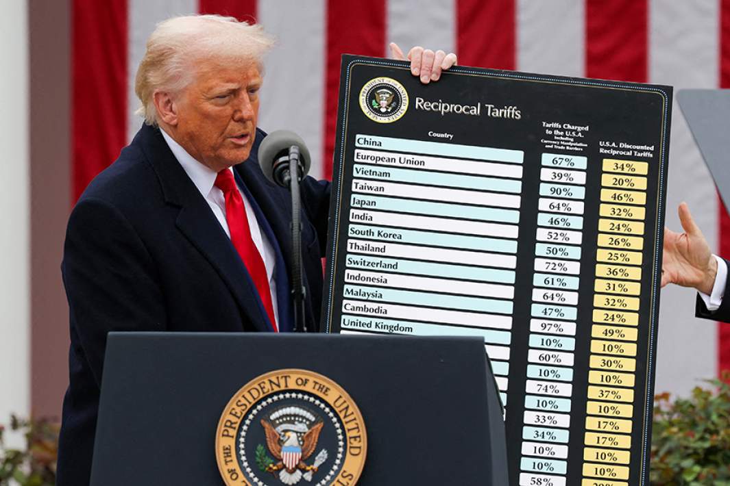 Президент США Дональд Трамп выступает с речью о тарифах в Розовом саду Белого дома в Вашингтоне