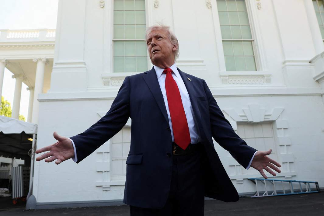 Трамп  