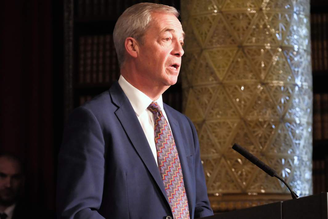 Лидер партии Reform UK Найджел Фарадж