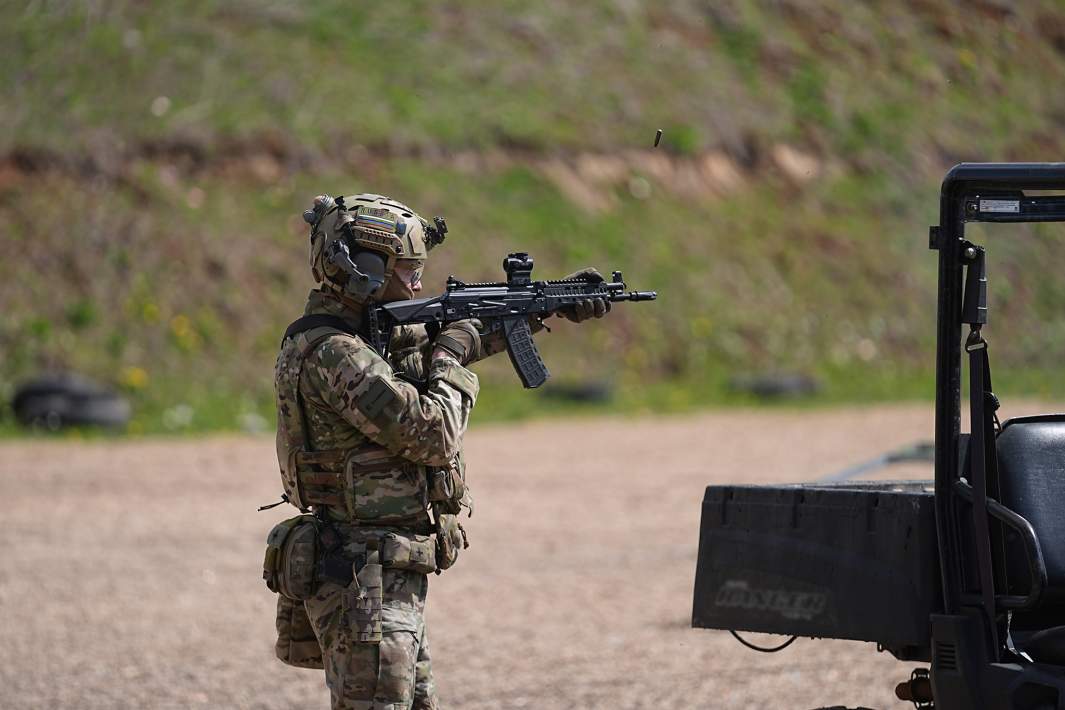 Автомат АК-12К