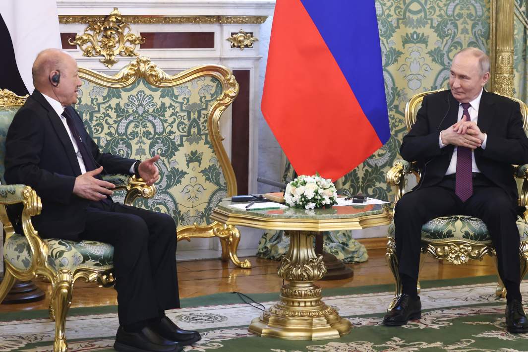  Президент РФ Владимир Путин и председатель Руководящего президентского совета Йеменской Республики Рашад Аль-Алими