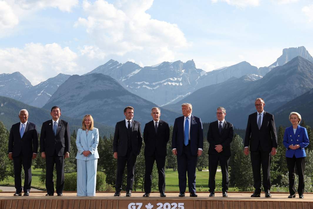 G7
