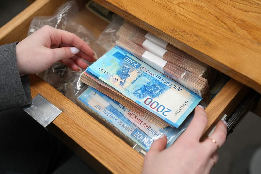 Банкноты рубли