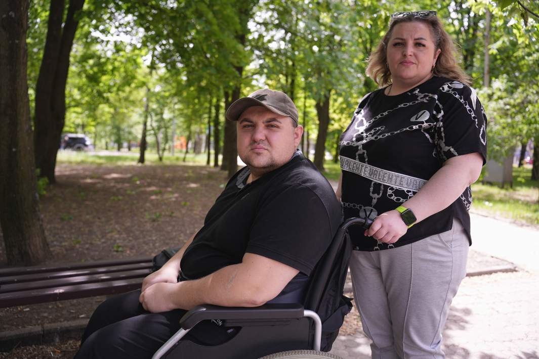 Дмитрий с сестрой