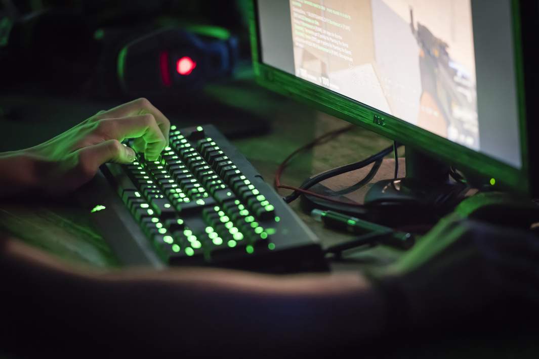 Counter-Strike