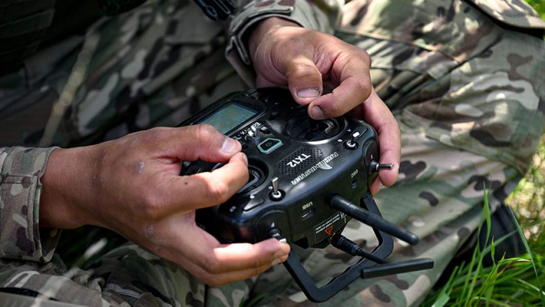 пульт от дрона