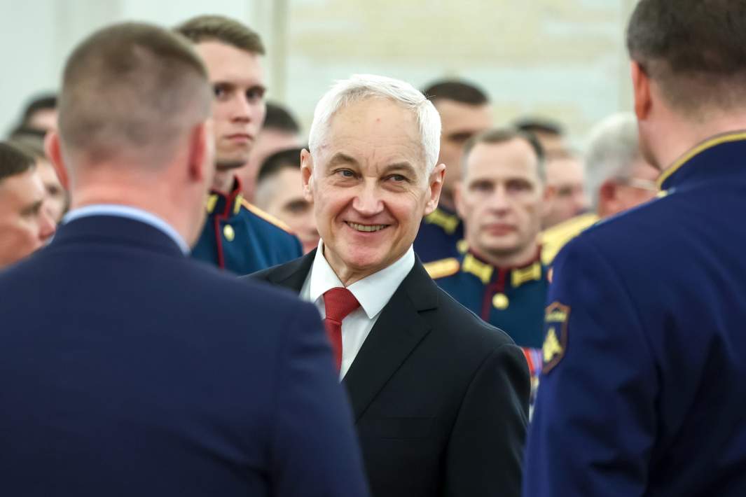 Министр обороны РФ Андрей Белоусов на встрече президента РФ Владимира Путина с выпускниками вузов силовых и военных ведомств