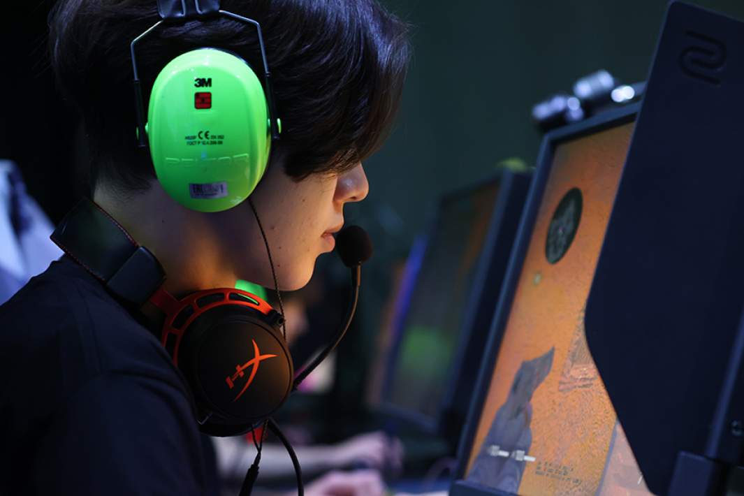 Counter-Strike