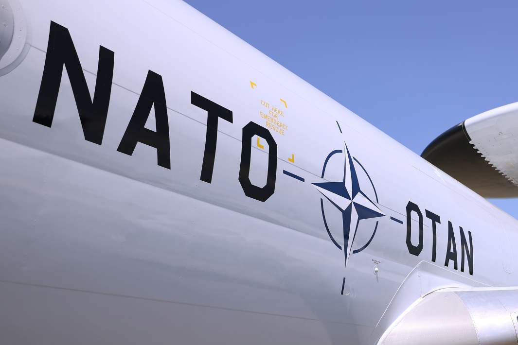 НАТО