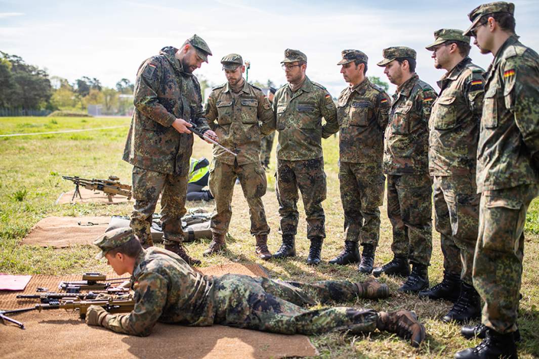 Военнослужащие бундесвера