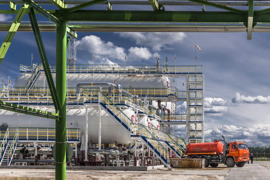 Нефть